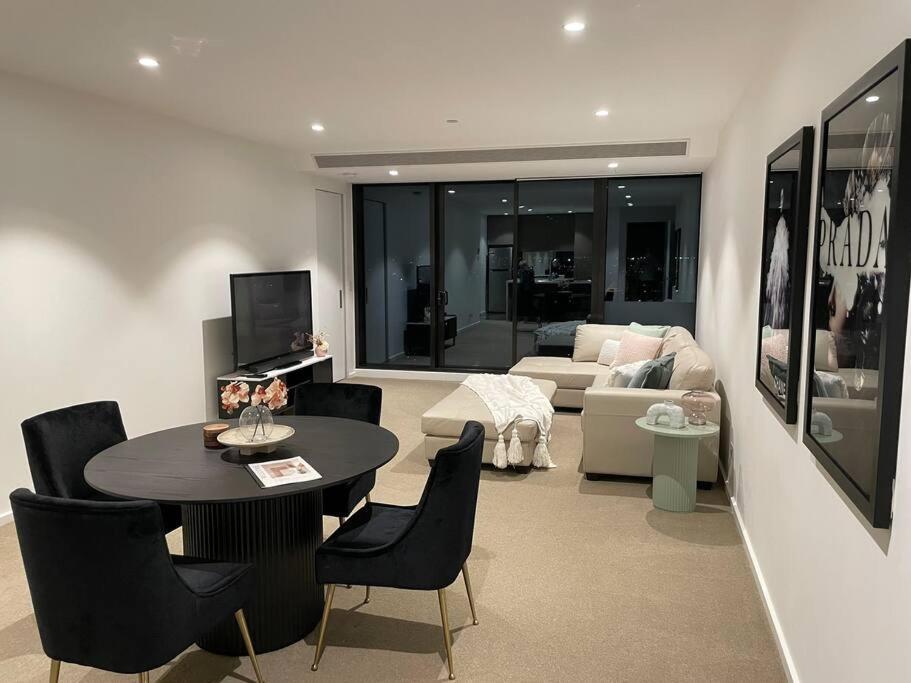 Lux 3 Bedroom Apartment In Southbank เมลเบิร์น ภายนอก รูปภาพ