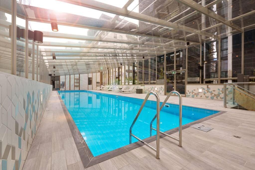 Lux 3 Bedroom Apartment In Southbank เมลเบิร์น ภายนอก รูปภาพ
