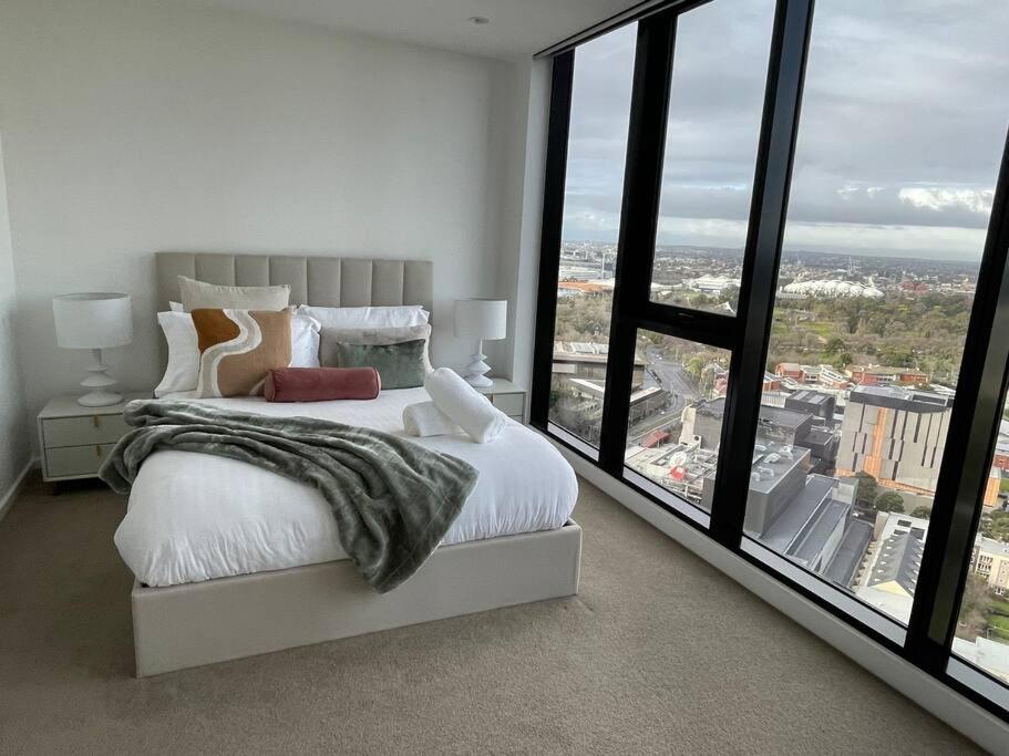 Lux 3 Bedroom Apartment In Southbank เมลเบิร์น ภายนอก รูปภาพ